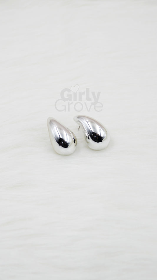 Elegant Silver Teardrop Earrings