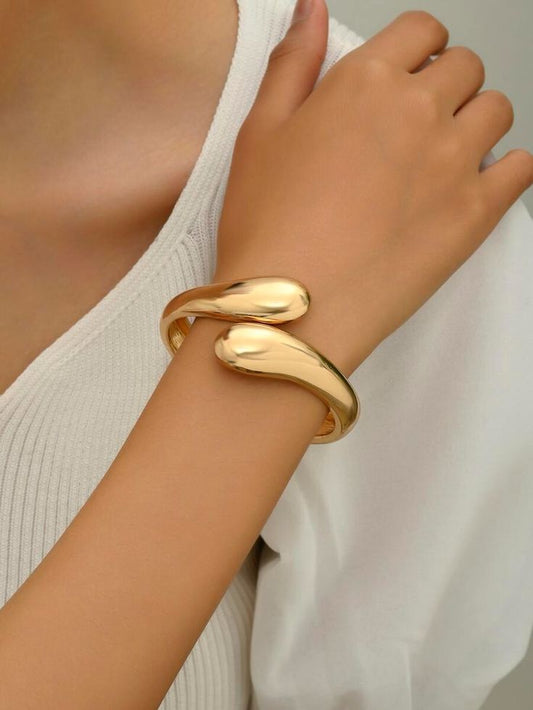 Melted Grace Cuff