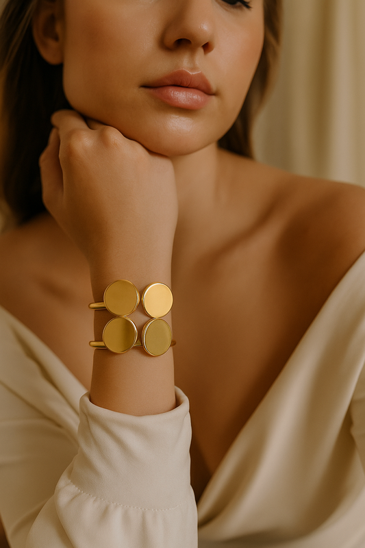The Orbit Cuff – Minimal. Magnetic. Modern