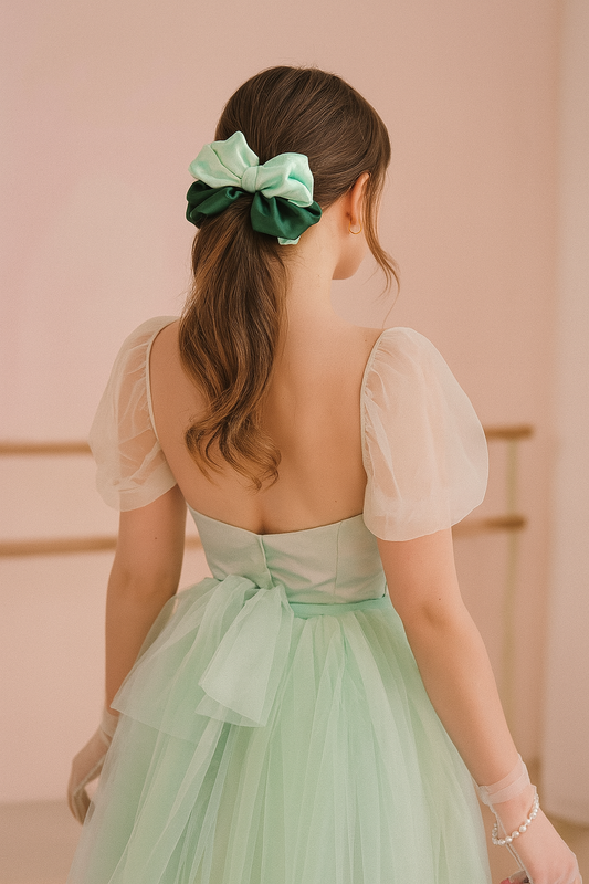 Dual-Tone Mint & Emerald – Dreamy Meadow Scrunchie