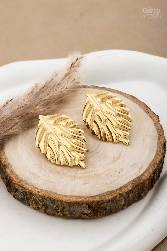 Golden Leaf Earrings – Nature’s Elegance