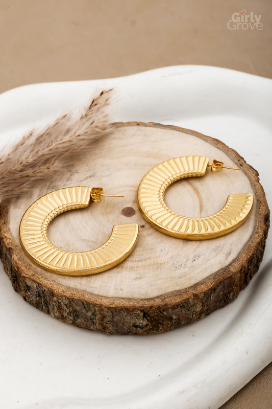 Luxe Radiance Hoops – Bold & Tarnish-Free