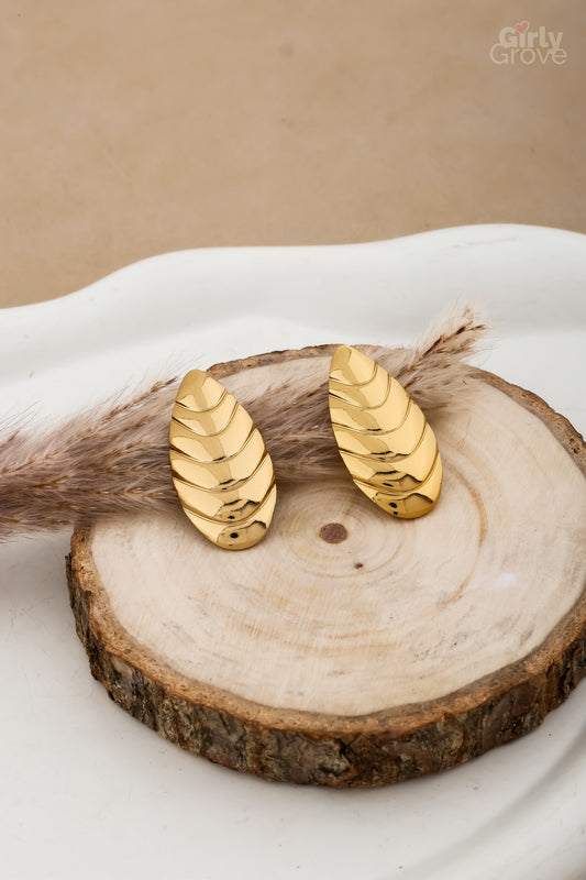 Golden Leaf Earrings – Tarnish-Free & Bold