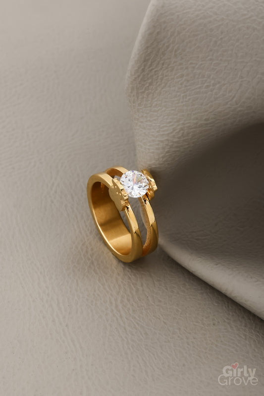 Luxe Radiance Ring