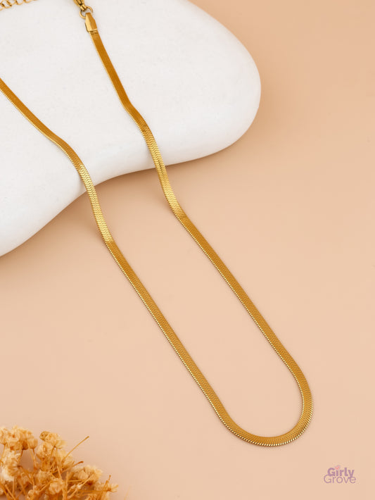 Golden Drape Flat Snake Chain – Bold. Clean. Chic.