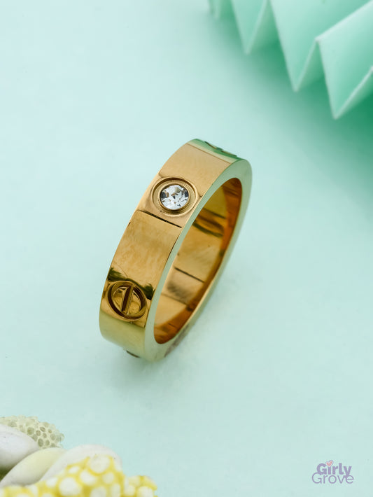 EverShine Bold Crystal Ring – Unisex Designer Band