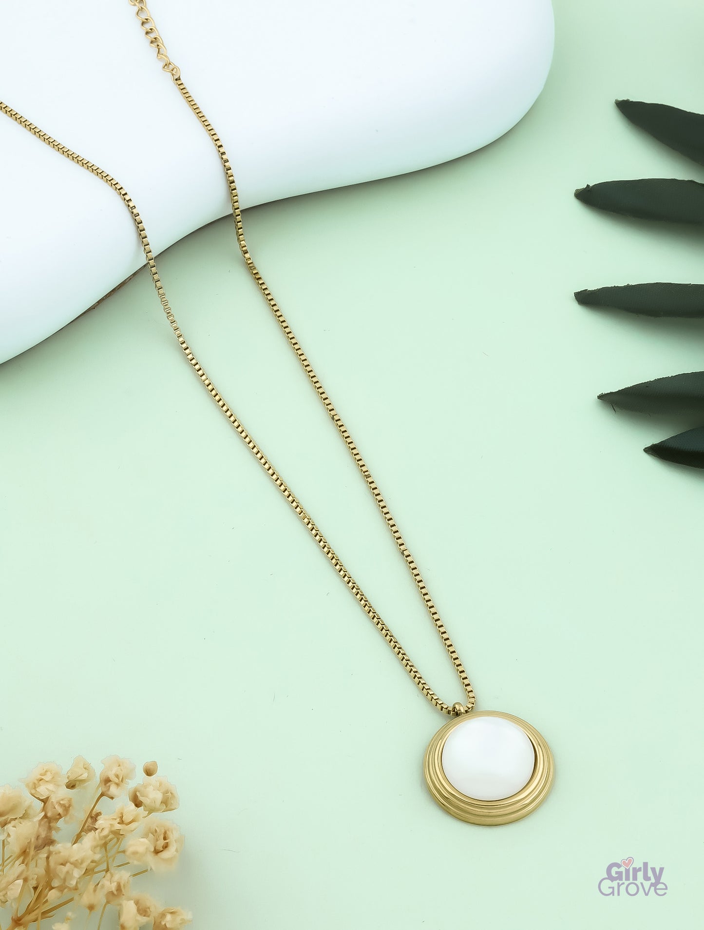 Golden Halo Pendant