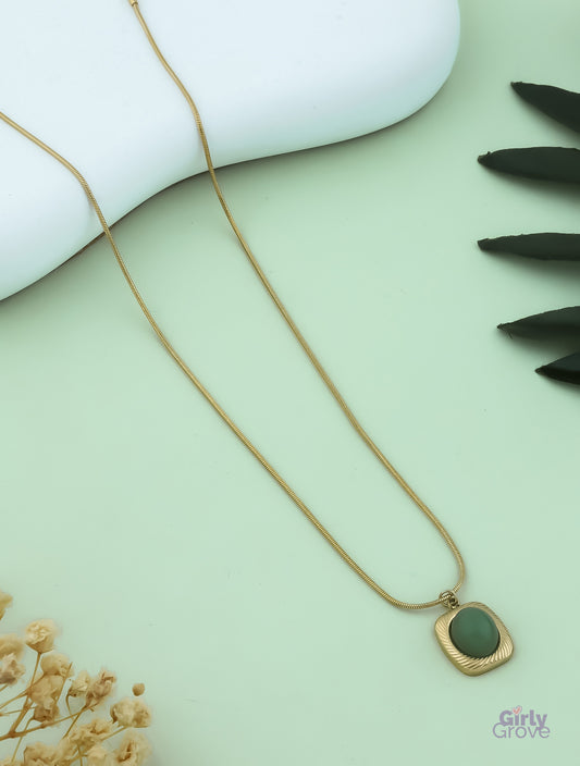 Evergreen Luxe Pendant Necklace