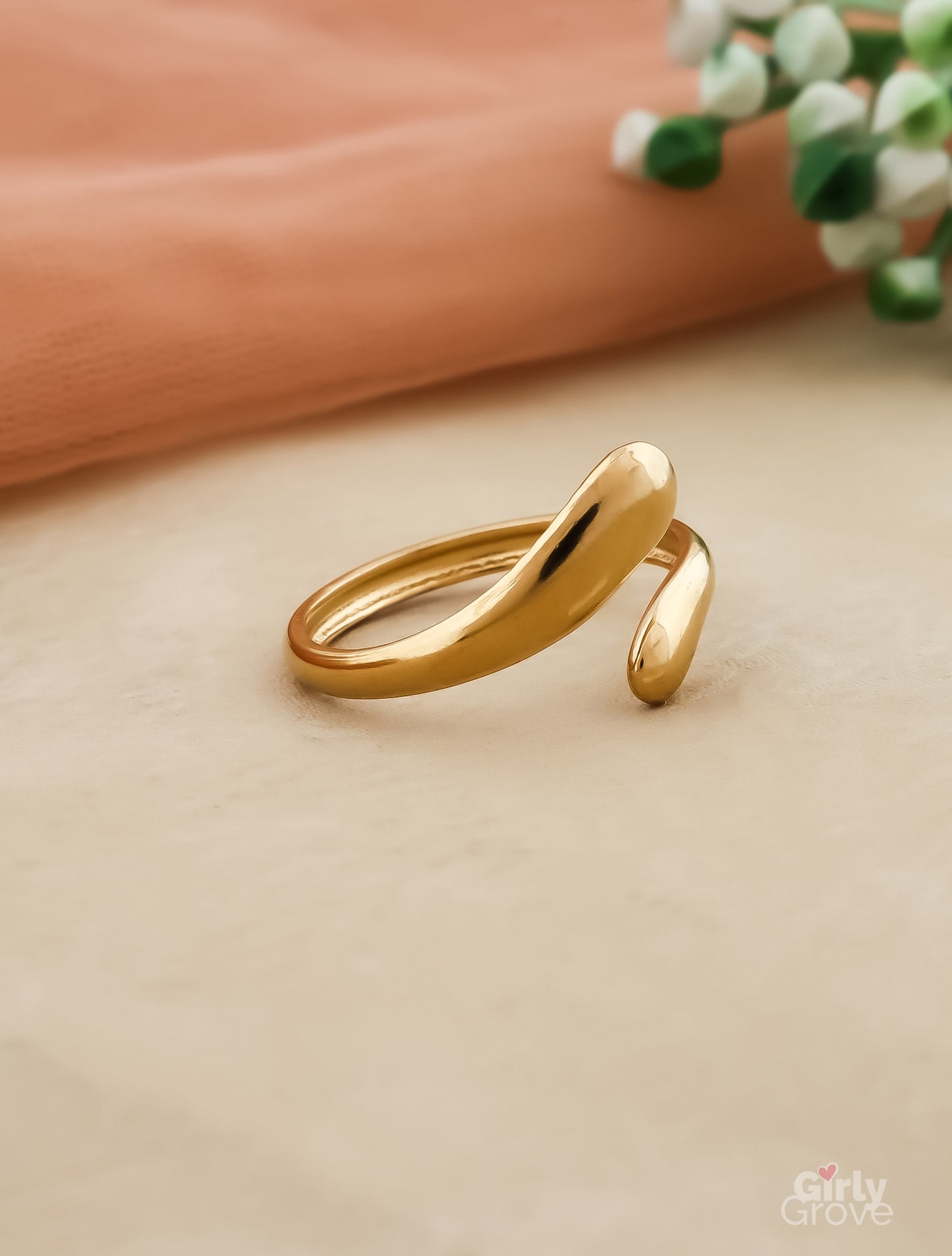 Sleek Elegance Adjustable Ring