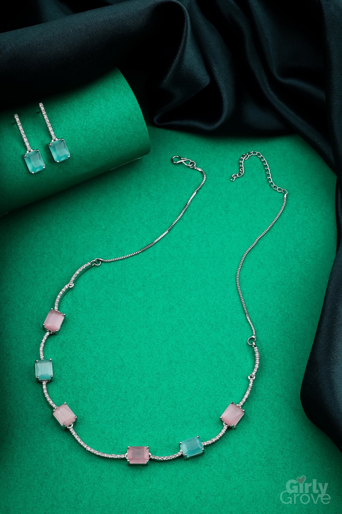 Ethereal Harmony Necklace Set