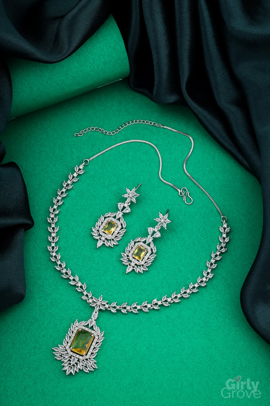 Imperial Gold Diamond Necklace Set