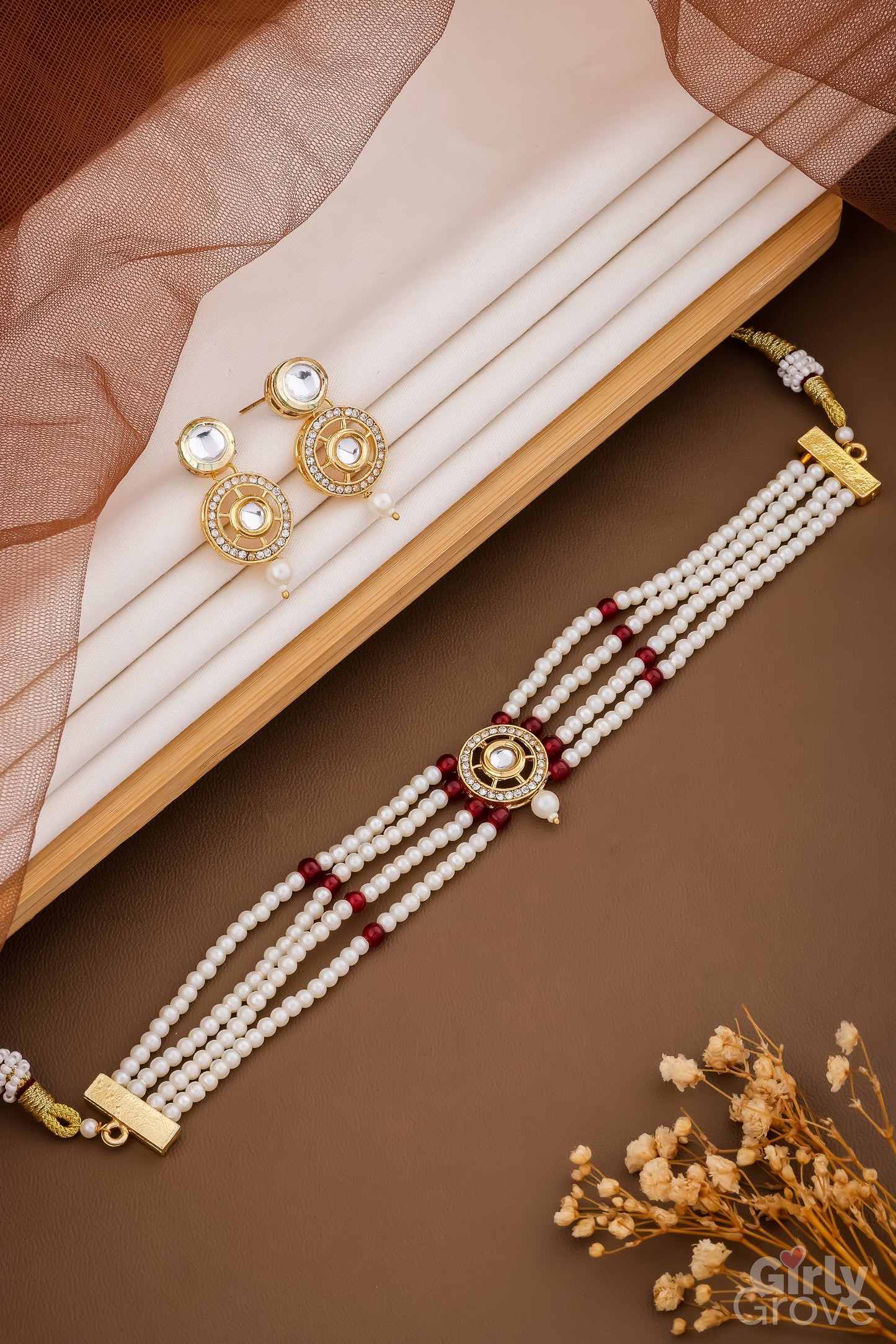 Regal Kundan Pearl Choker Set