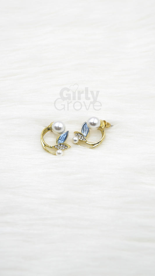 Leaf Pearl Stud Earrings