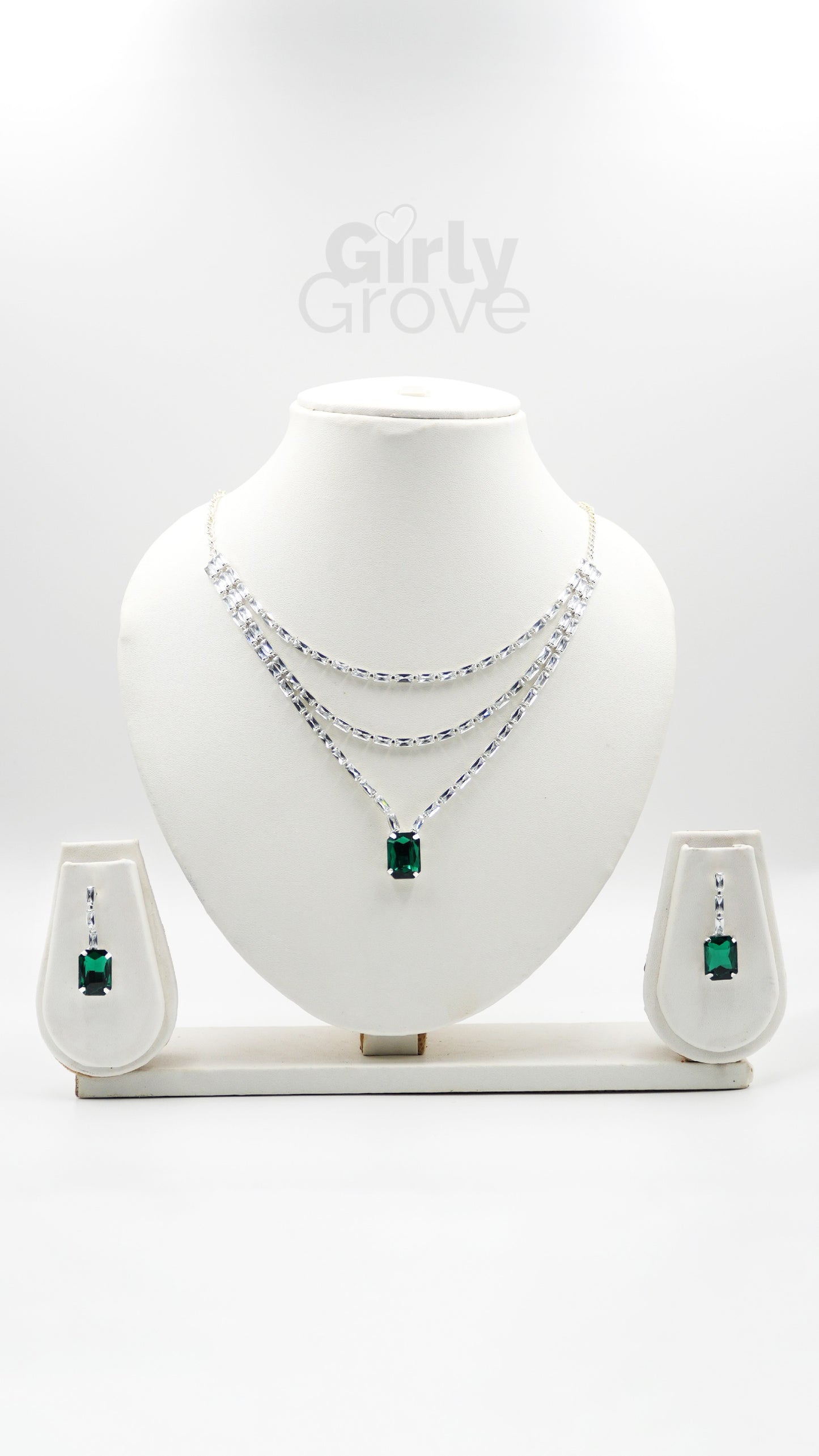 Minimalist Green Gemstone Necklace Set
