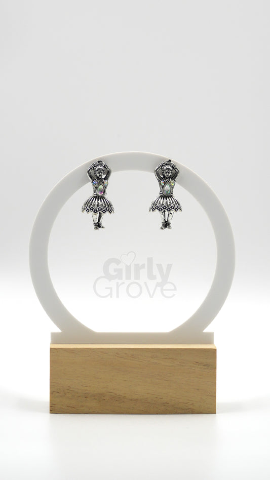 Oxidized Dancer Earrings – A Playful Tribute to Artistic Elegance